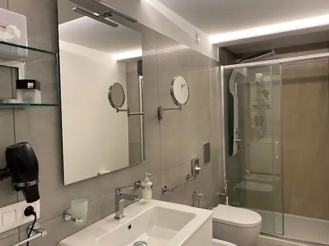 Sunflower Apartments Cannes