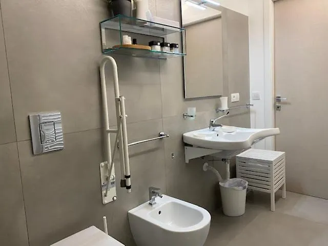 Sunflower Apartments Cannes Fransa